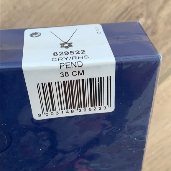 New Swarovski  David Star necklace - Picture 5 of 5